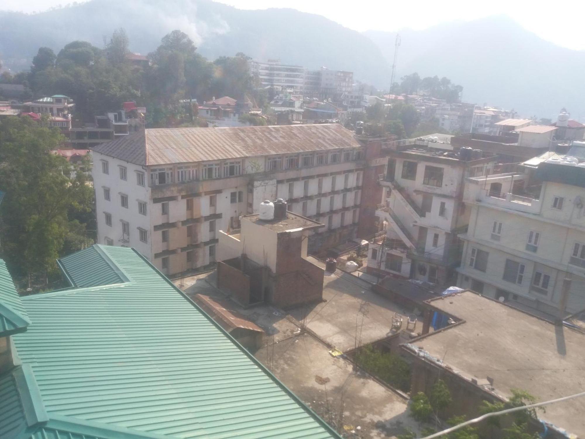 Rahul Residency Homestay Solan Exterior photo